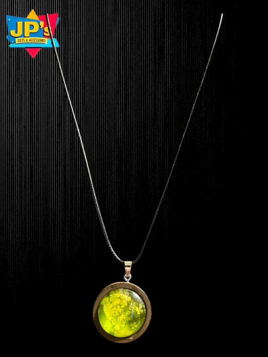 Four Leafed Clover Wooden Pendant Necklaces image 2